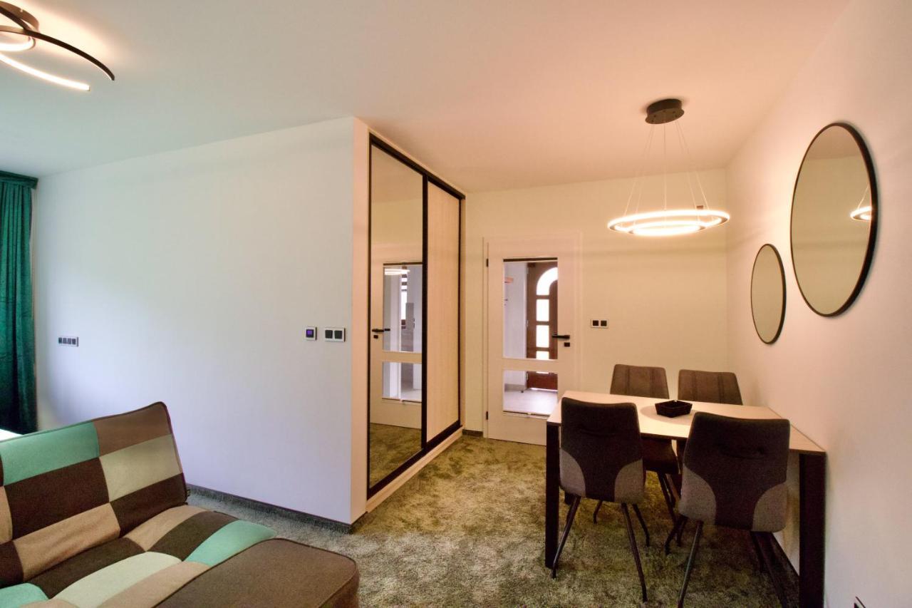 Apartman Uprostred Trojuhelniku Praha - Karlovy Vary - Plzen Kolesovice Extérieur photo